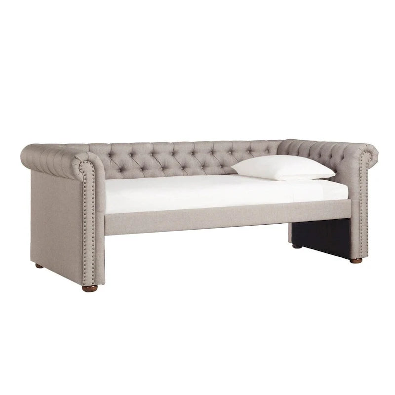 Chesterfield Daybed with Trundle