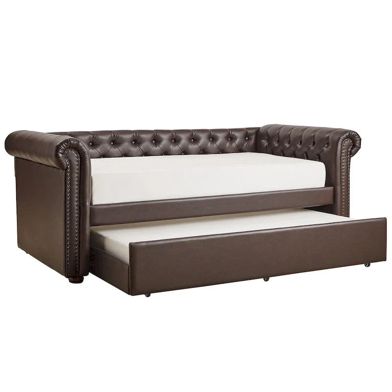Chesterfield Daybed with Trundle