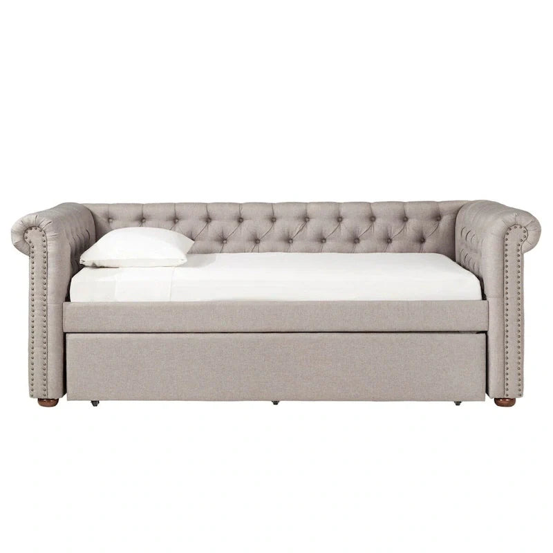 Chesterfield Daybed with Trundle