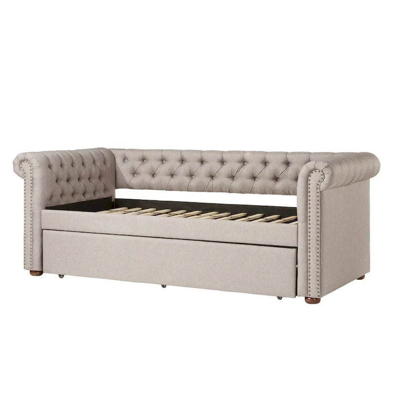 Chesterfield Daybed with Trundle